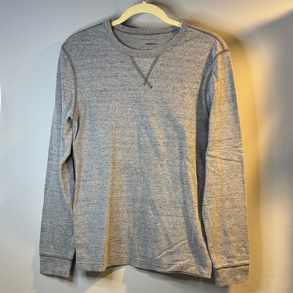 Sonoma Heather Gray Long Sleeve Tee- white on collar